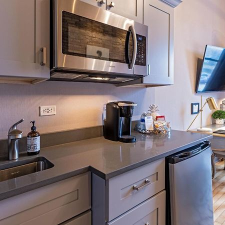 Hip Urban Loft - Small Town Charm -124 Lofts #3 웨스트던디 외부 사진