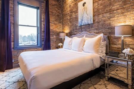 Hip Urban Loft - Small Town Charm -124 Lofts #3 웨스트던디 외부 사진